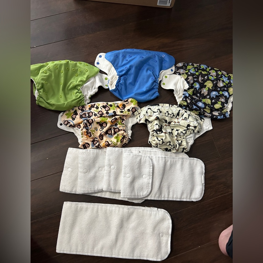 Pocket Diaper Lot; 4 Blueberry and 1 Kawaii Baby